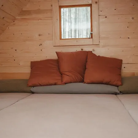 Luxussátor Glamping Olivia V Lese