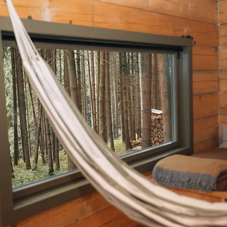 Glamping Olivia V Lese Luxussátor Radic