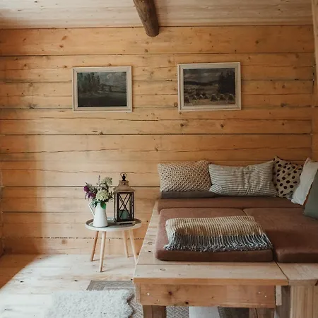 Glamping Olivia V Lese *